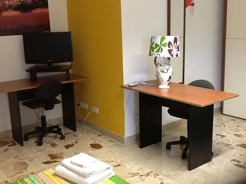 Welcome Home Apartment Catania Bed & Breakfast